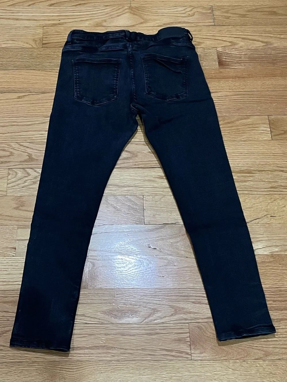 Zara Black Skinny Jeans - Sleek Slim Fit